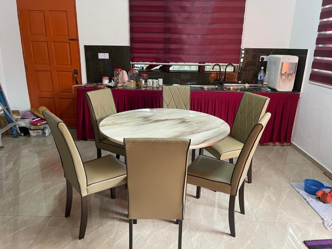 Alisya Homestay Port Dickson Luaran gambar